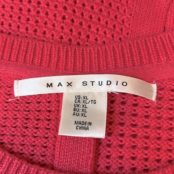 Max Studio Pink XL Crew Knit Sweater with Buttons down Back. NWT. BEAUTIFUL - Picture 5 of 7